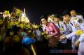 Raja Thailand Temui Ribuan Pendukung Pro Monarki di Bangkok