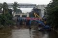 Antisipasi Banjir, Pemprov DKI Jakarta Gencarkan Pengerukan Sungai
