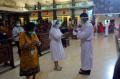 Jemaat Gereja Santa Theresia Semarang Ikuti Misa Natal di Tengah Pandemi Covid