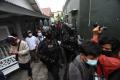 Jelang Penertiban, Brimob Polda Metro Jaya Datangi Kantor DPP FPI di Petamburan