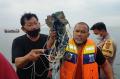 Basarnas Temukan Benda Diduga Serpihan Pesawat Sriwijaya Air SJ 182