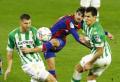 Menang Tipis 3-2, Barcelona Tundukkan Tuan Rumah Real Betis