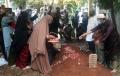 Kerabat dan Keluarga Hadiri Prosesi Pemakaman Ustaz Maaher di Pondok Pesantren Daarul Quran