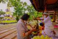 Persiapan Hari Raya Nyepi di Pura Aditya Jaya