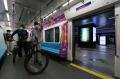 Dirut MRT Cek Langsung Kesiapan Gerbong MRT Khusus Sepeda Non Lipat