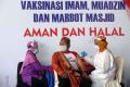 Jelang Ramadhan, Ribuan Pengurus Masjid di Jawa Timur Jalani Vaksinasi