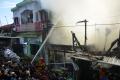 Kebakaran Rumah Padat Penduduk di Makassar
