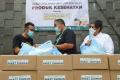 GP Ansor Serahkan 500 Paket Bantuan Vitamin dan Sembako untuk Warga yang Isoman