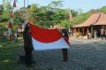 Upacara HUT ke-76 Kemerdekaan RI, Warga Kampung Jawi Semarang Kenakan Pakaian Adat Jawa