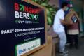 Ajak Masyarakat #BangkitBersama, GoTo Bagikan Ribuan Paket Sembako di Surabaya