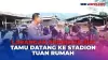 Nekat Datang ke Stadion Si Jalak Harupat, Polisi Pulangkan Ratusan Suporter Bonek ke Surabaya