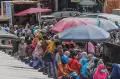 Hadir di Operasi Pasar Murah, Wawako Palembang Jual Minyak Goreng Beli 1 dapat 2