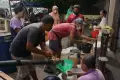Pedagang dan Warga Serbu Operasi Pasar Minyak Goreng di Kota Semarang