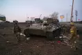 Mengerikan, Mayat Prajurit dan Tank Hancur Berserakan di Ukraina