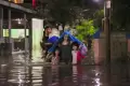 Banjir Rendam Permukiman di Medan Maimun