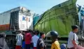 Kereta Api Tabrak Truk di Perlintasan KA Kayualek Padang