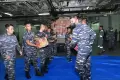Kirim Bantuan Gempa Mamuju, TNI AL Koarmada II Berangkatkan KRI Makassar-590
