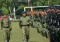 Atraksi Beladiri hingga Defile Pasukan Warnai Sertijab Danyonif Mekanis Raider 413 Bremoro