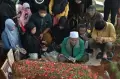 Tangis dan Doa Iringi Pemakaman Abdul Hamid Pak Ogah