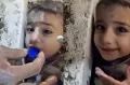 Terjepit Puing Gedung, Bocah Turki Ini Tersenyum Saat Diselamatkan Tim SAR