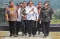 Momen HT Ajak Jokowi dan Para Menteri Menikmati Keindahan KEK MNC Lido City