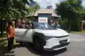 TAM Serahkan Toyota bZ4X  ke Setneg untuk Dukung Mobilitas Partisipan KTT ASEAN 2023