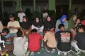 Ditangkap Polisi, 25 Pelajar di Bekasi Berlutut Minta Maaf kepada Orang Tua