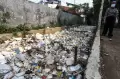 Kumuhnya Balai Kota Depok, Sampah Menumpuk di Kali Cabang Tengah