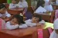 Potret Hari Pertama Masuk Sekolah di SDN Bulusan Semarang
