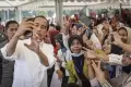 Kunjungi Pasar Rakyat di Malang, Jokowi Jadi Rebutan Emak-emak