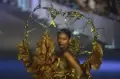 Arumi Bachsin dan Prilly Latuconsina Meriahkan Jember Fashion Carnaval