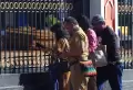 Kantor Gubernur Papua Disegel, ASN Absensi Kehadiran di Pintu Gerbang