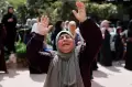 Ribuan Warga Tepi Barat Palestina Hantarkan Jenazah Korban Serangan Israel