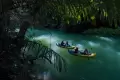 Keseruan Menelusuri Sungai Bantimurung dengan Perahu Kano