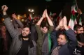 Warga Iran Bersukacita Usai IRGC Lancarkan Serangan Rudal ke Israel