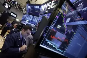 Wall Street Rebound Jelang Pengumuman Fed, Saham Microsoft Jadi Katalis