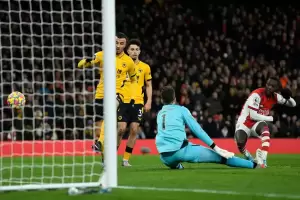 Liga Inggris Arsenal vs Wolverhampton: Comeback Dramatis, The Gunners Dulang Tiga Poin