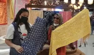 Batik Nitik Indonesia Dipamerkan di Expo 2020 Dubai