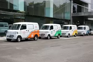 Pos Indonesia, Gojek dan 2 Perusahaan Lain Uji Coba Mobil Listrik Mitsubishi