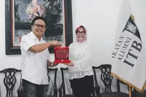 Universitas Telkom dan ITB Sinergi Bangun Forum Alumni Bandung