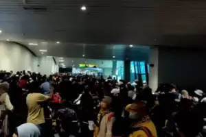Penumpang PPLN Menumpuk di Bandara Soetta, Pengamat Penerbangan Alvin Lie: Kurang Siap