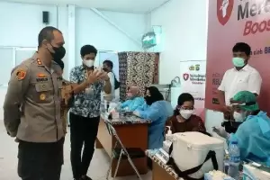 Polres Tanjung Priok Tetap Geber Booster di Pesisir Utara selama Ramadhan