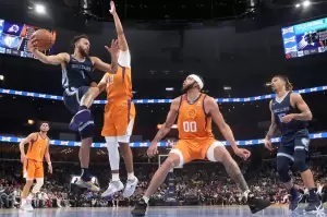 Hasil NBA 2021-2022: Grizzlies Terkam Suns, Lakers Dipermalukan
