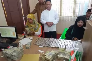 Kumpulkan Uang Receh untuk Daftar Haji, Penjual Siomay asal Aceh Ini Sangat Menginspirasi