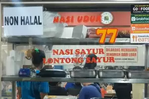 Warung Nasi Uduk Aceh 77 Sudah 15 Tahun Jualan Daging Babi, Pemilik: Semua Kita Pajang