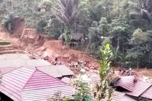 Mayat Korban Longsor Bogor Ditemukan di Kali Cisadane Tangerang