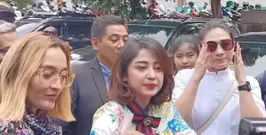Jalani Sidang Cerai Perdana dengan Angga Wijaya, Dewi Perssik Masih Berharap Rujuk