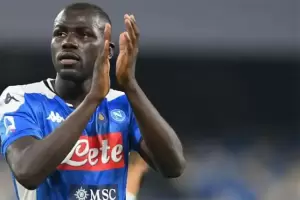 Napoli Tawarkan Jabatan Manager untuk Kalidou Koulibaly