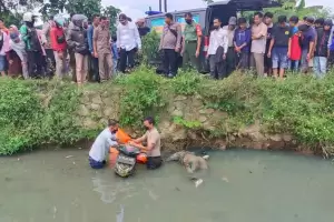 Mayat Laki-laki Ditemukan Mengambang di Kali Rajeg Tangerang