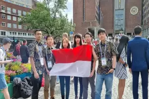 Bangga! Pelajar Indonesia Raih 5 Medali di Olimpiade Matematika Dunia